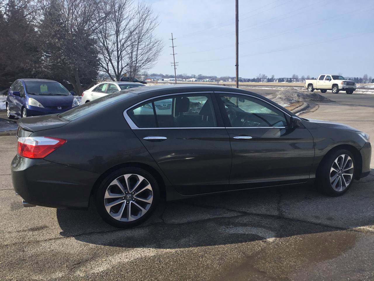 Used 2015 Honda Accord Sport image 5