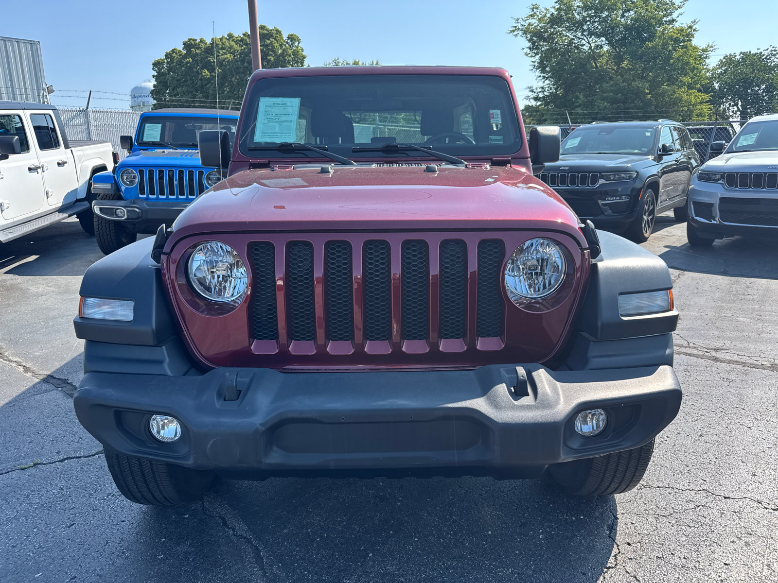 Used 2022 Jeep Wrangler Unlimited Sport AWD/4WD image 2