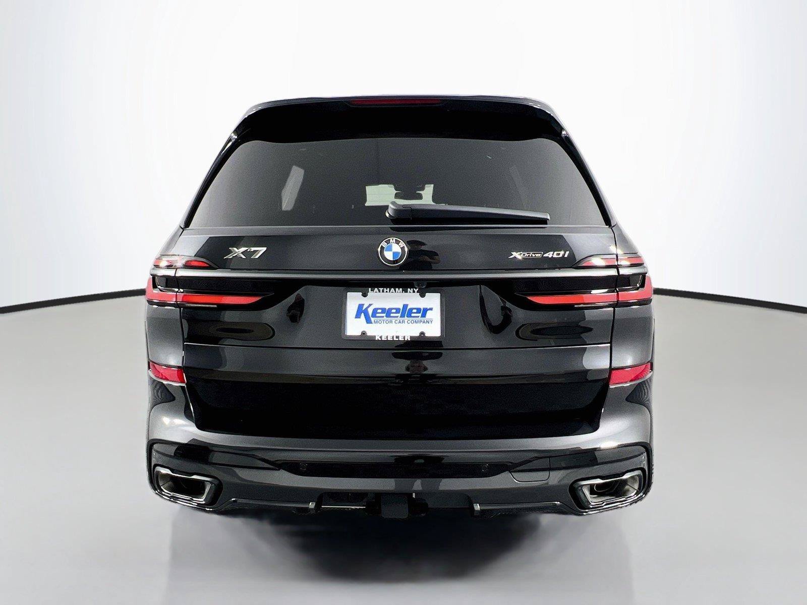Used 2027 BMW X7 xDrive40i w/ M Sport Package AWD/4WD image 5