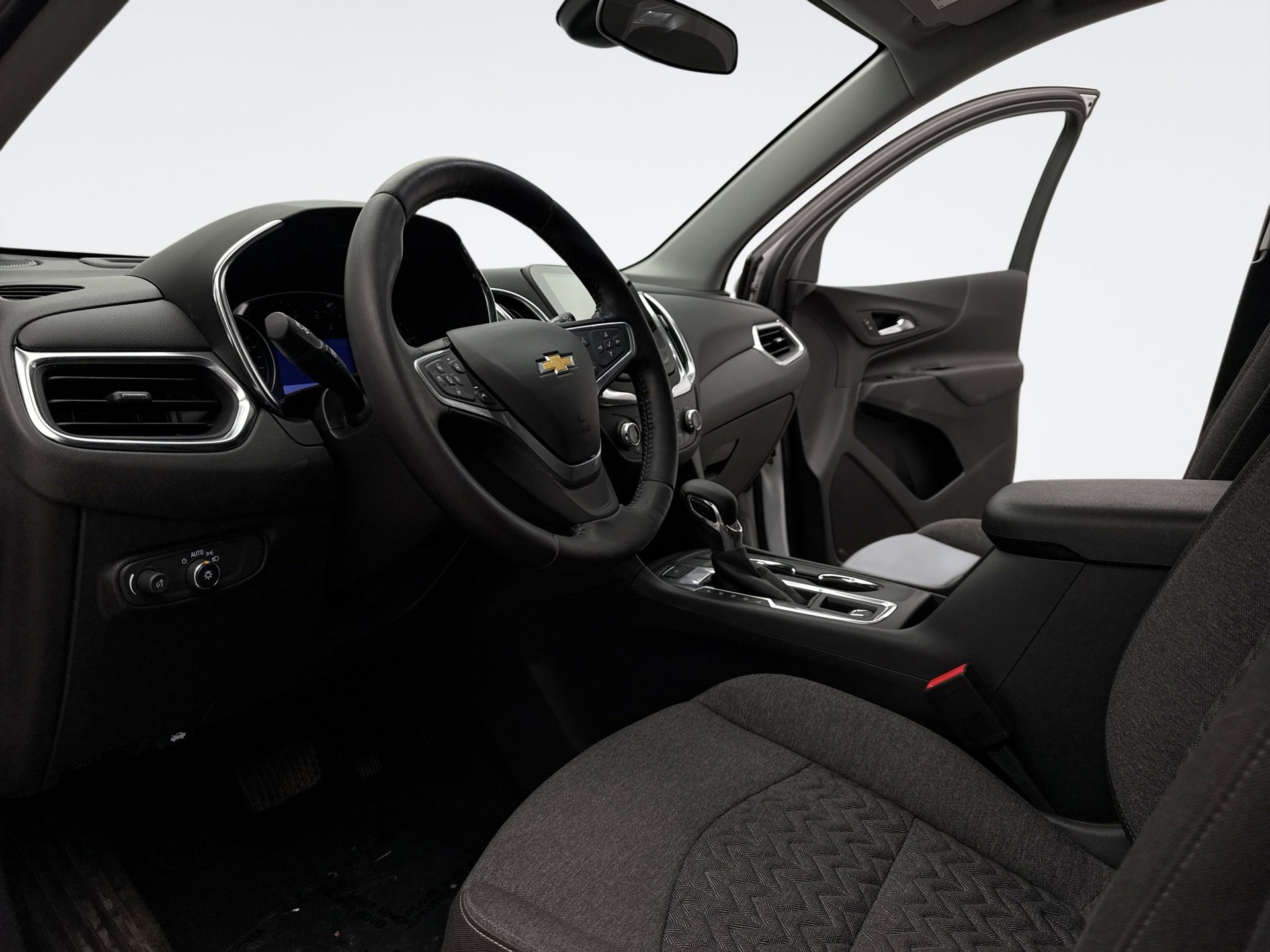 Used 2022 Chevrolet Equinox LT image 10