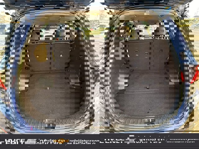 Used 2019 Hyundai Santa Fe SE image 31