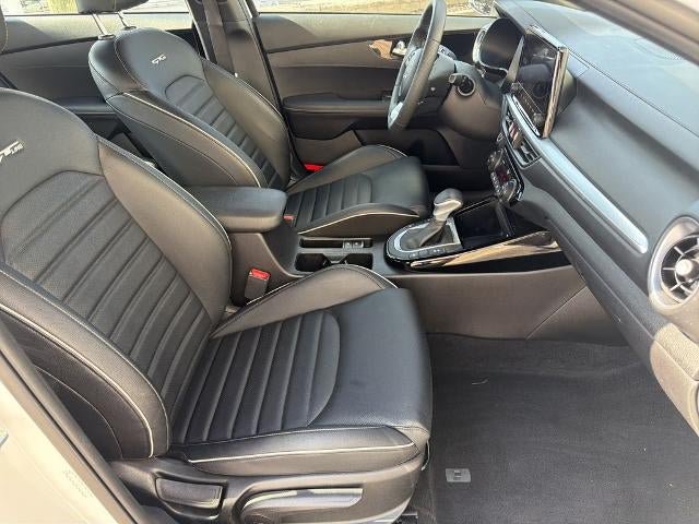 Used 2023 Kia Forte GT-Line w/ GT-Line Premium Package FWD image 13