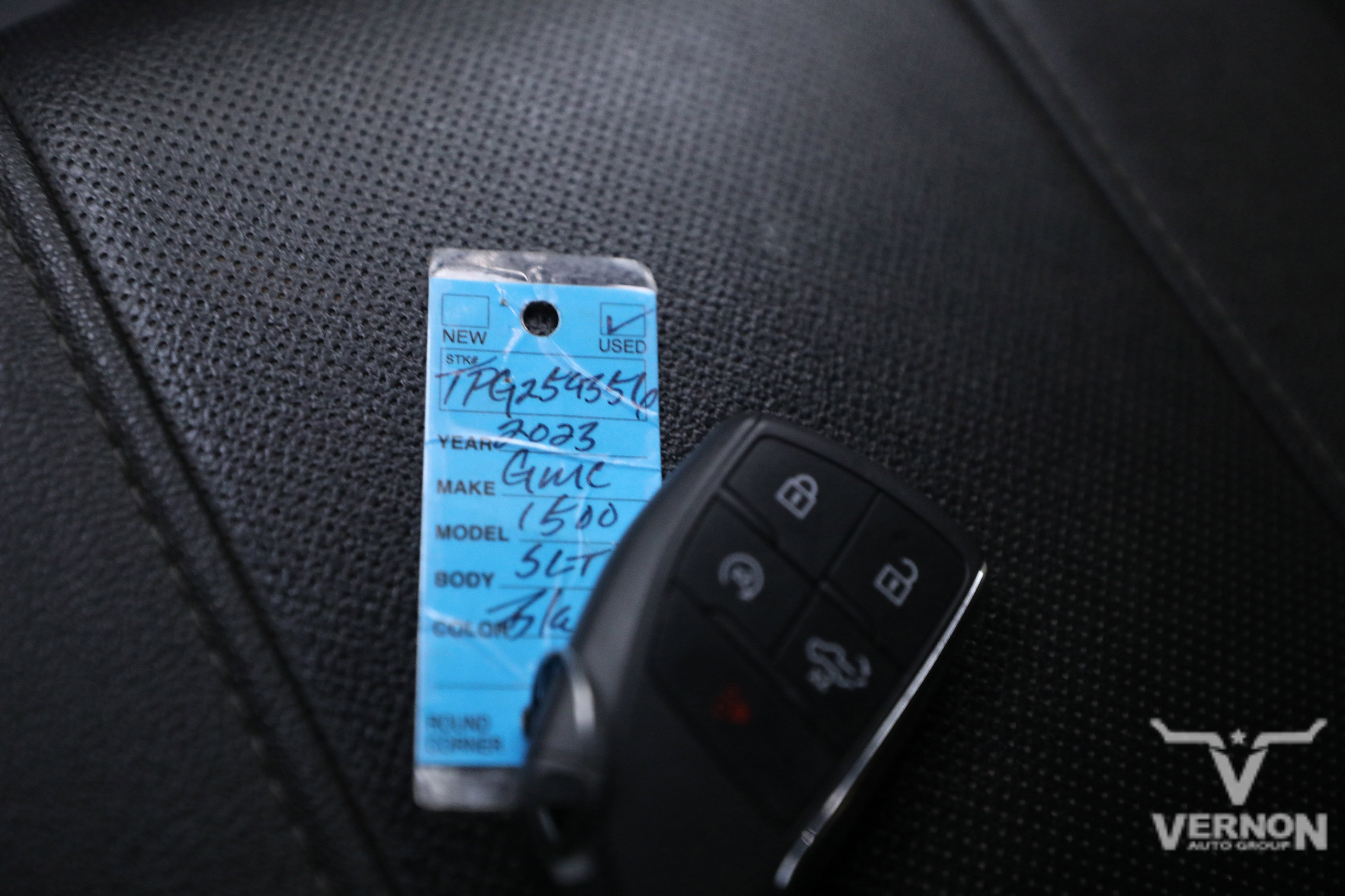 Used 2023 GMC Sierra 1500 SLT w/ SLT Premium Package image 39