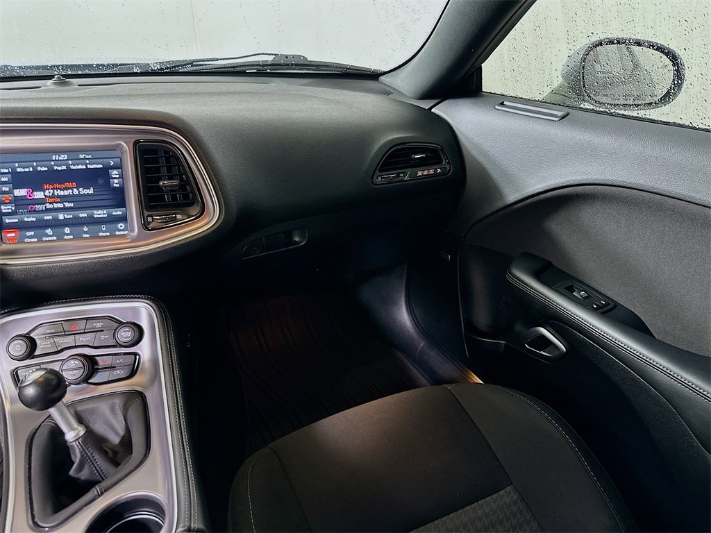 Used 2020 Dodge Challenger R/T Scat Pack w/ Driver Convenience Group image 18