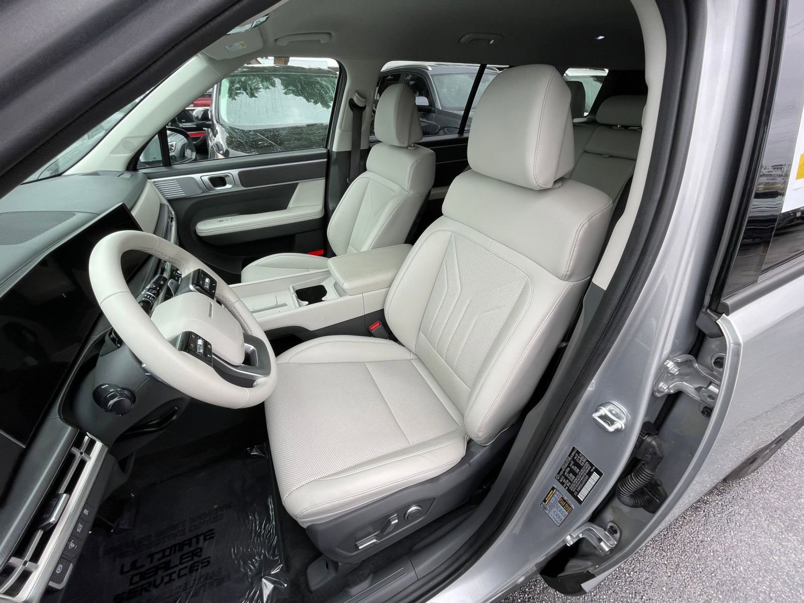 Used 2025 Hyundai Santa Fe SEL image 36