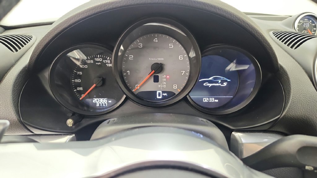 Used 2019 Porsche 718 Cayman S RWD image 34