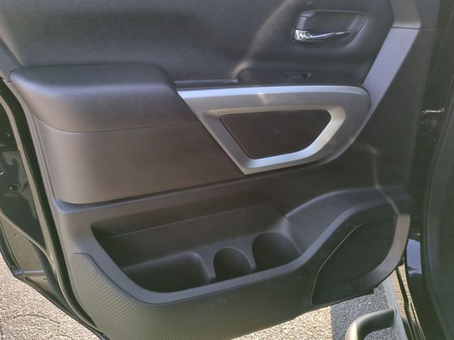 Used 2021 Nissan Titan SV w/ Accessory Utility Package AWD/4WD image 25