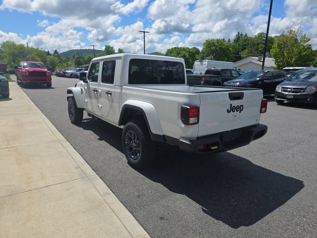 New 2026 Jeep Gladiator Sport AWD/4WD image 4