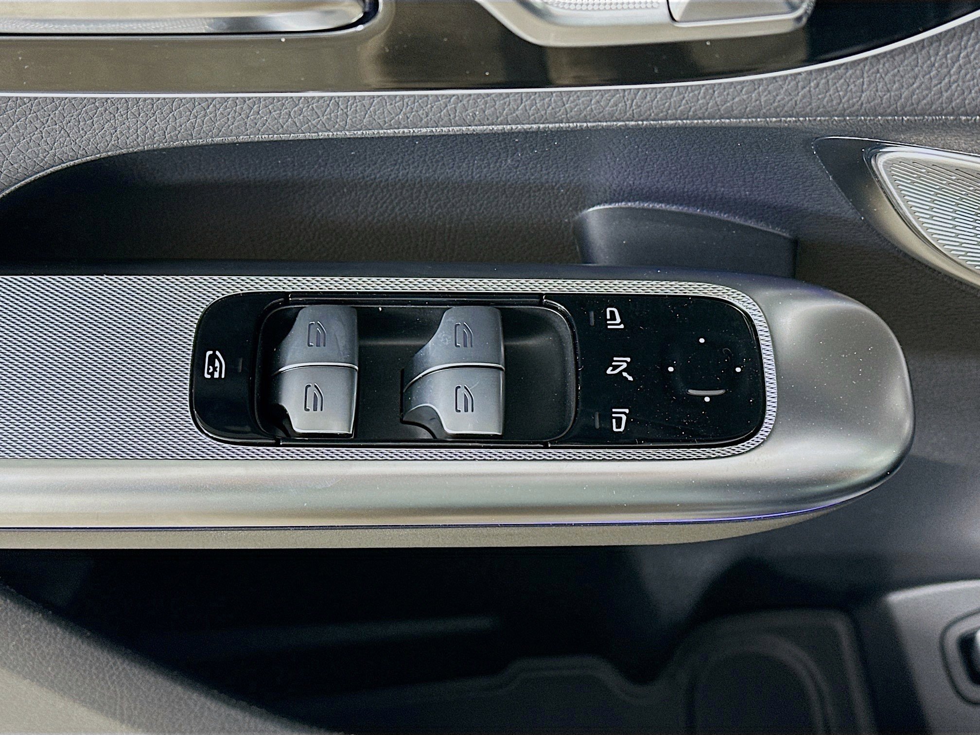 Certified 2026 Mercedes-Benz GLC 300 4MATIC image 23