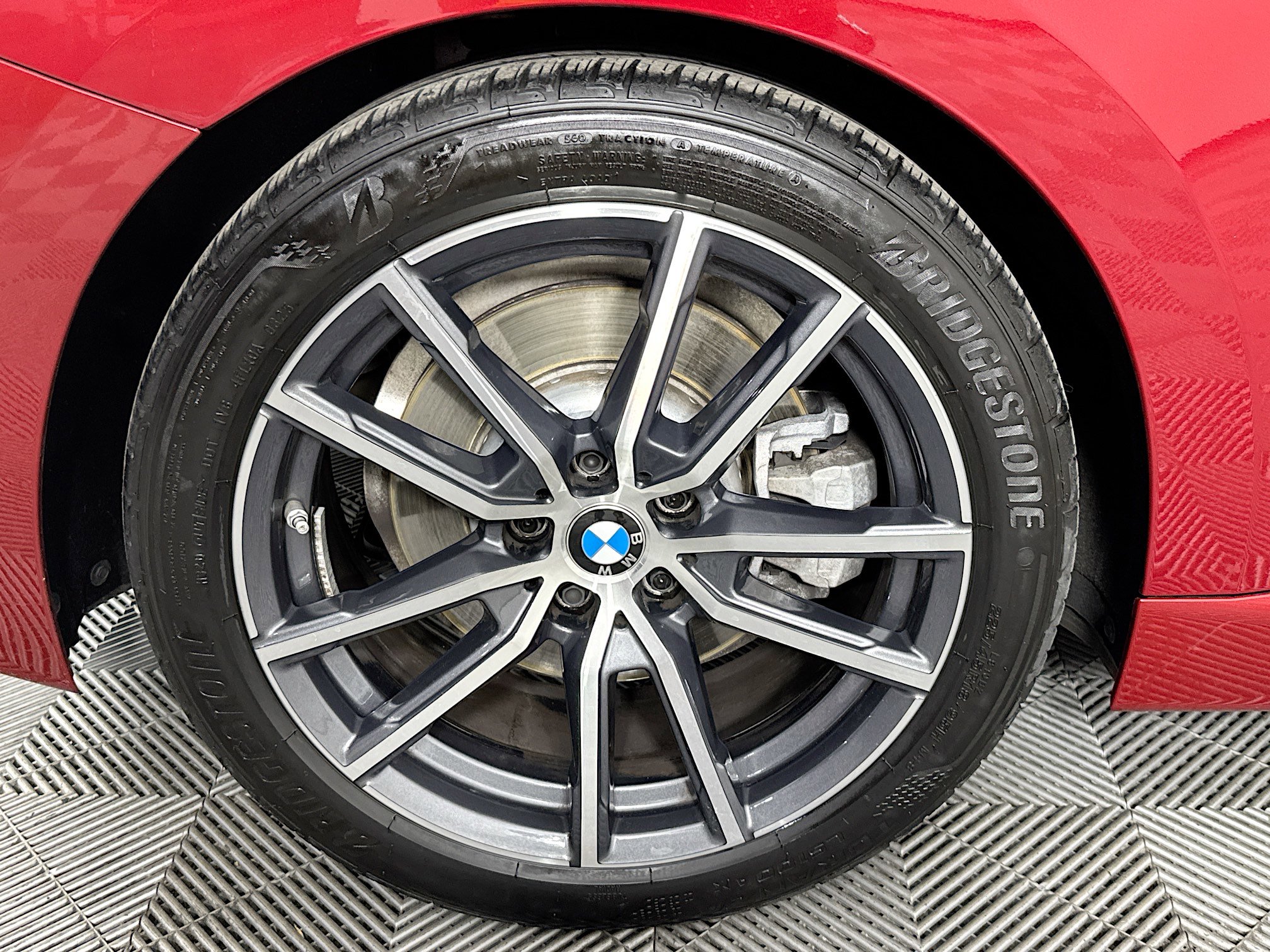 Used 2025 BMW 230i Coupe w/ Premium Package image 28