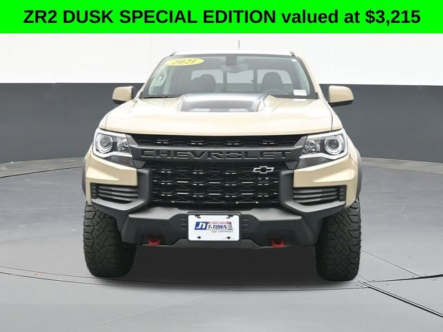Used 2021 Chevrolet Colorado ZR2 w/ ZR2 Dusk Special Edition AWD/4WD image 2
