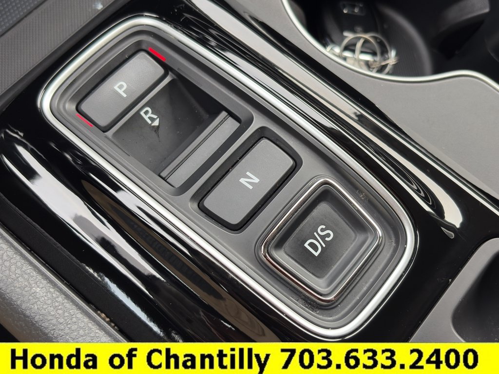 Certified 2024 Honda Pilot Touring image 17