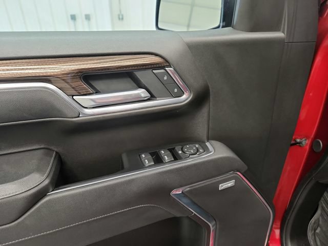 Used 2025 Chevrolet Silverado 1500 LT Trail Boss w/ Convenience Package II AWD/4WD image 17