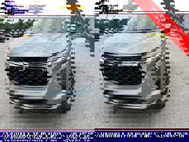 New 2025 Chevrolet Trax LT w/ Driver Confidence Package image 1