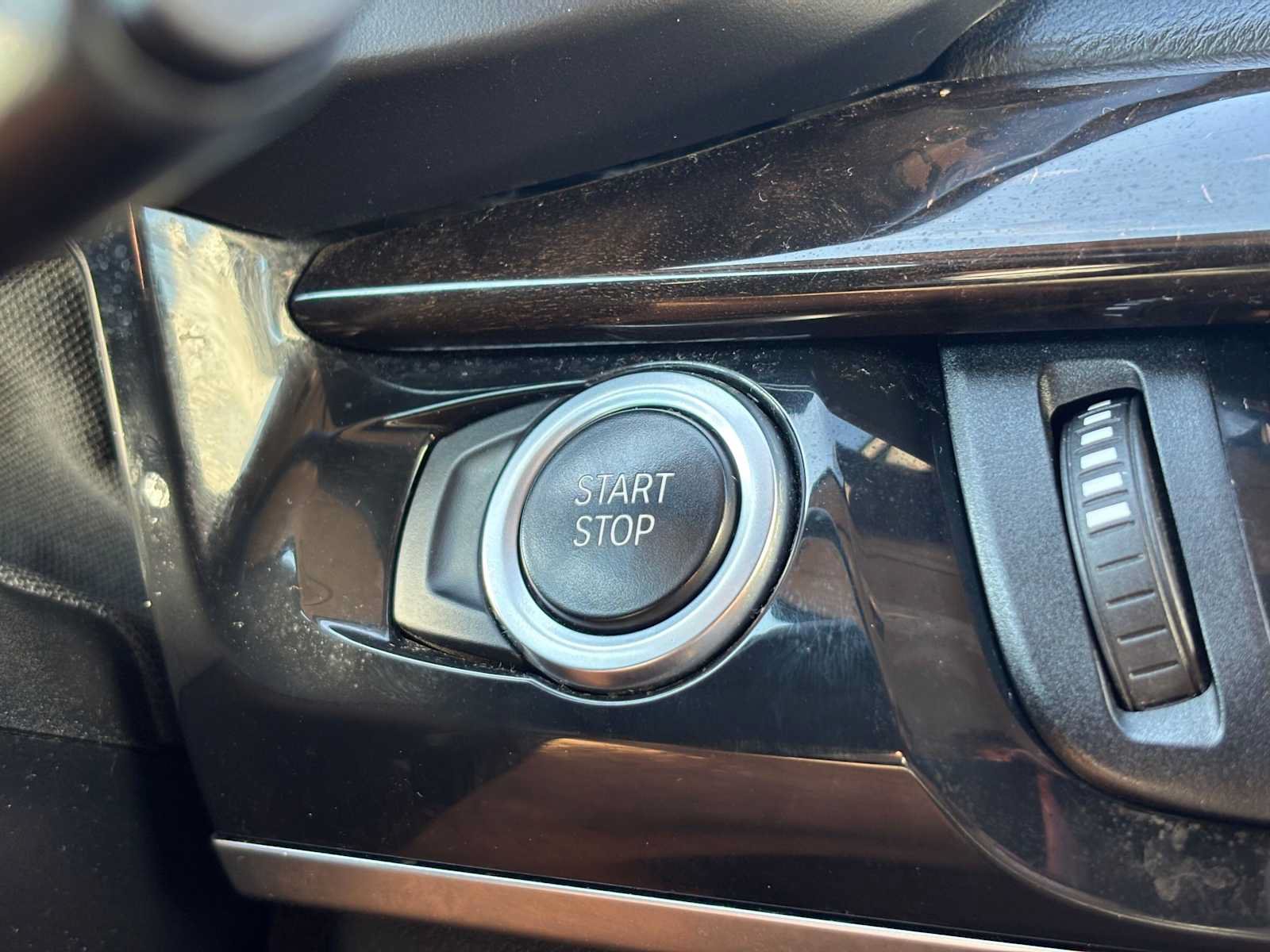 Used 2016 BMW X5 xDrive40e AWD/4WD image 32