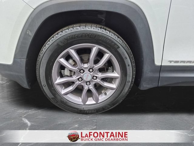 Used 2023 GMC Terrain SLT AWD/4WD image 32