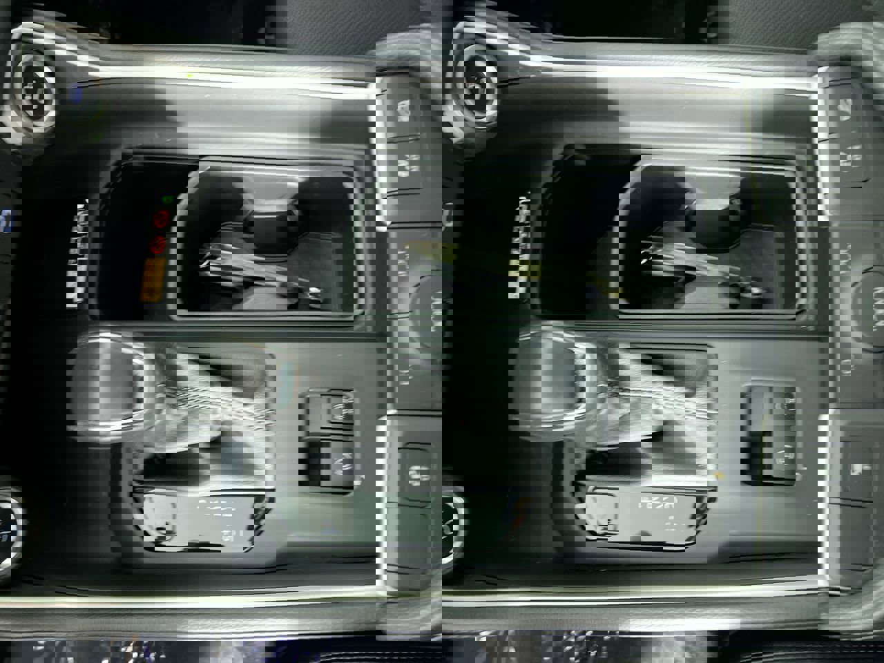 Used 2024 Toyota Grand Highlander Limited image 22