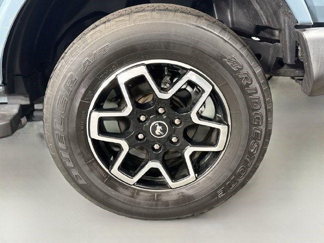 Used 2021 Ford Bronco Outer Banks AWD/4WD image 36