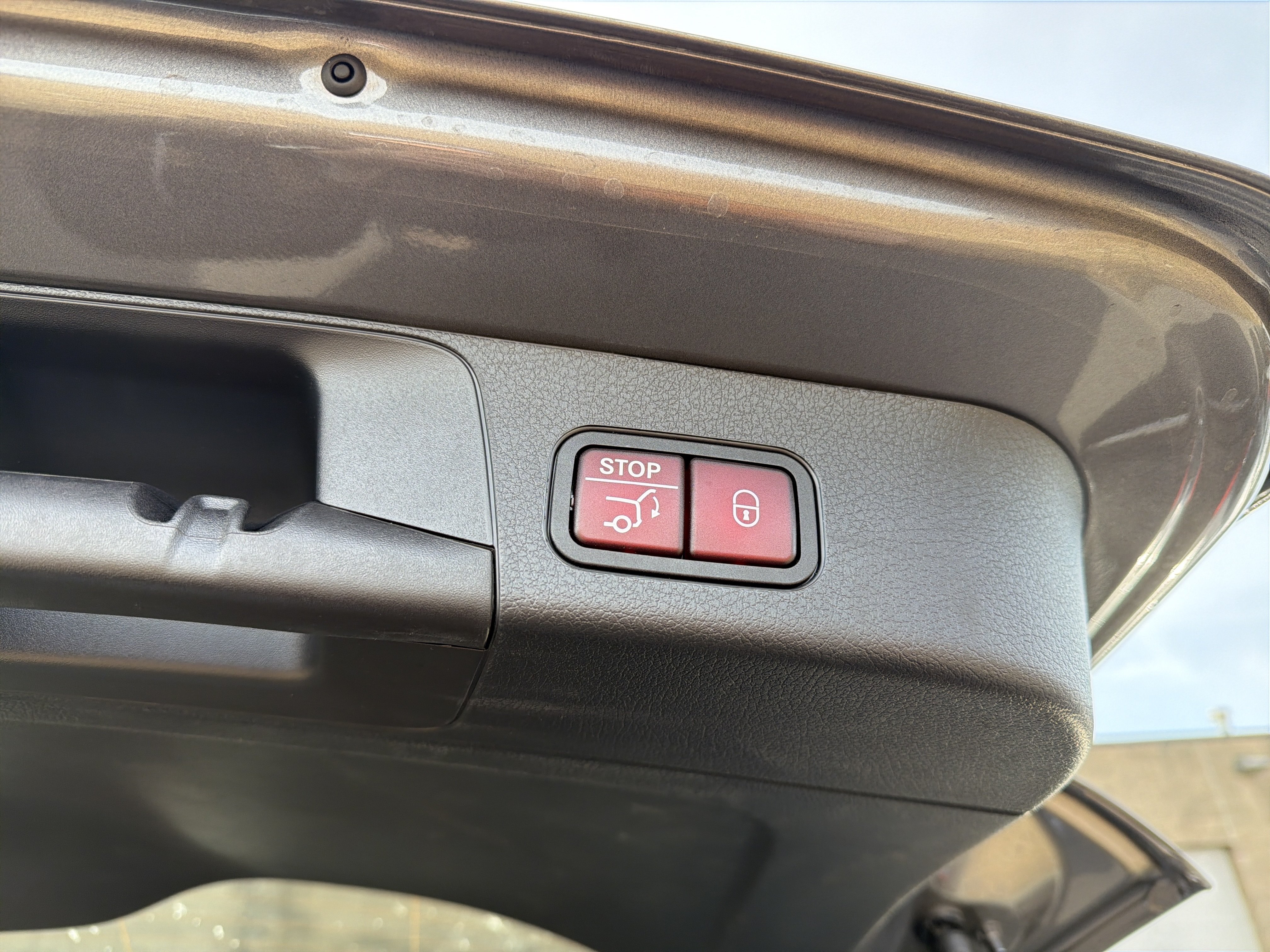 Used 2026 Mercedes-Benz GLB 250 4MATIC image 29