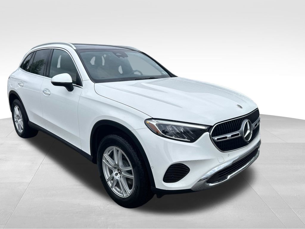 Used 2026 Mercedes-Benz GLC 300 4MATIC image 7