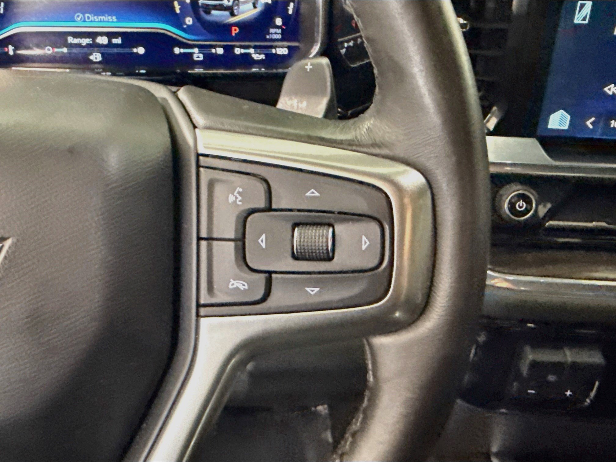 Used 2022 Chevrolet Silverado 1500 LT Trail Boss AWD/4WD image 15