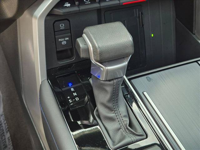 Used 2023 Toyota Tundra Platinum AWD/4WD image 11