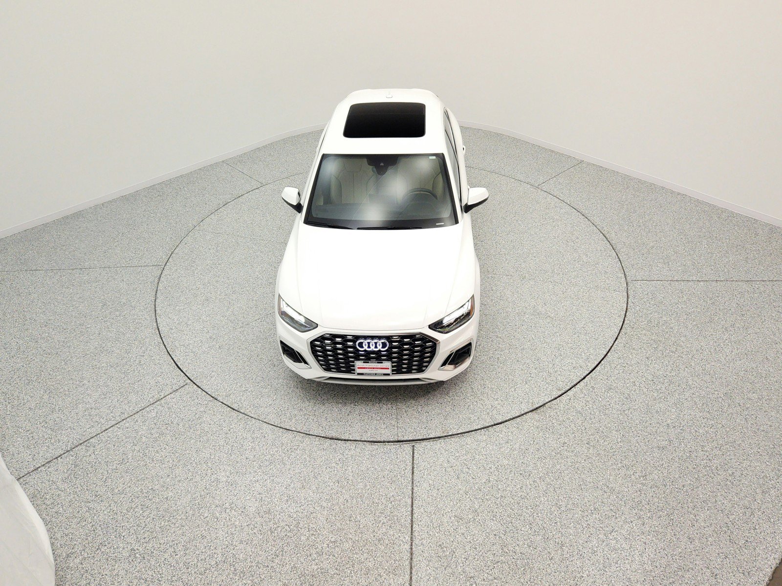 Used 2023 Audi Q5 2.0T Premium w/ Convenience Package AWD/4WD image 10