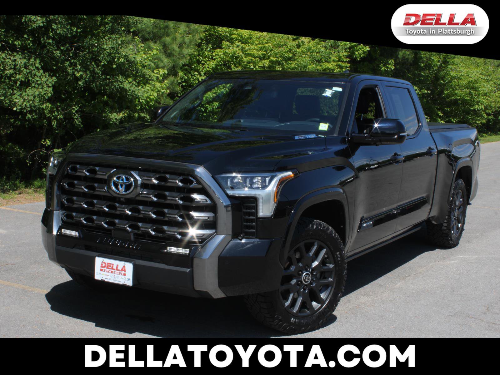 Used 2024 Toyota Tundra Platinum AWD/4WD image 1