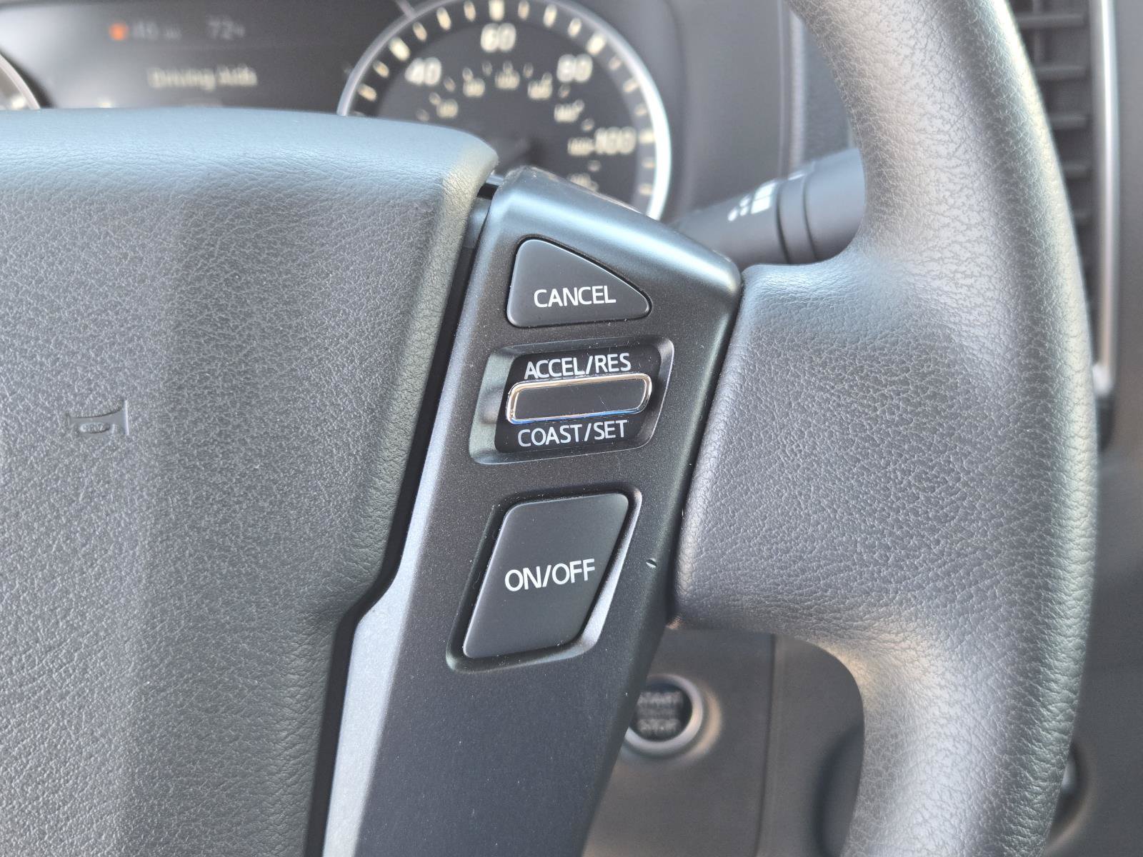 Used 2024 Nissan Frontier SV w/ Tow Package AWD/4WD image 19