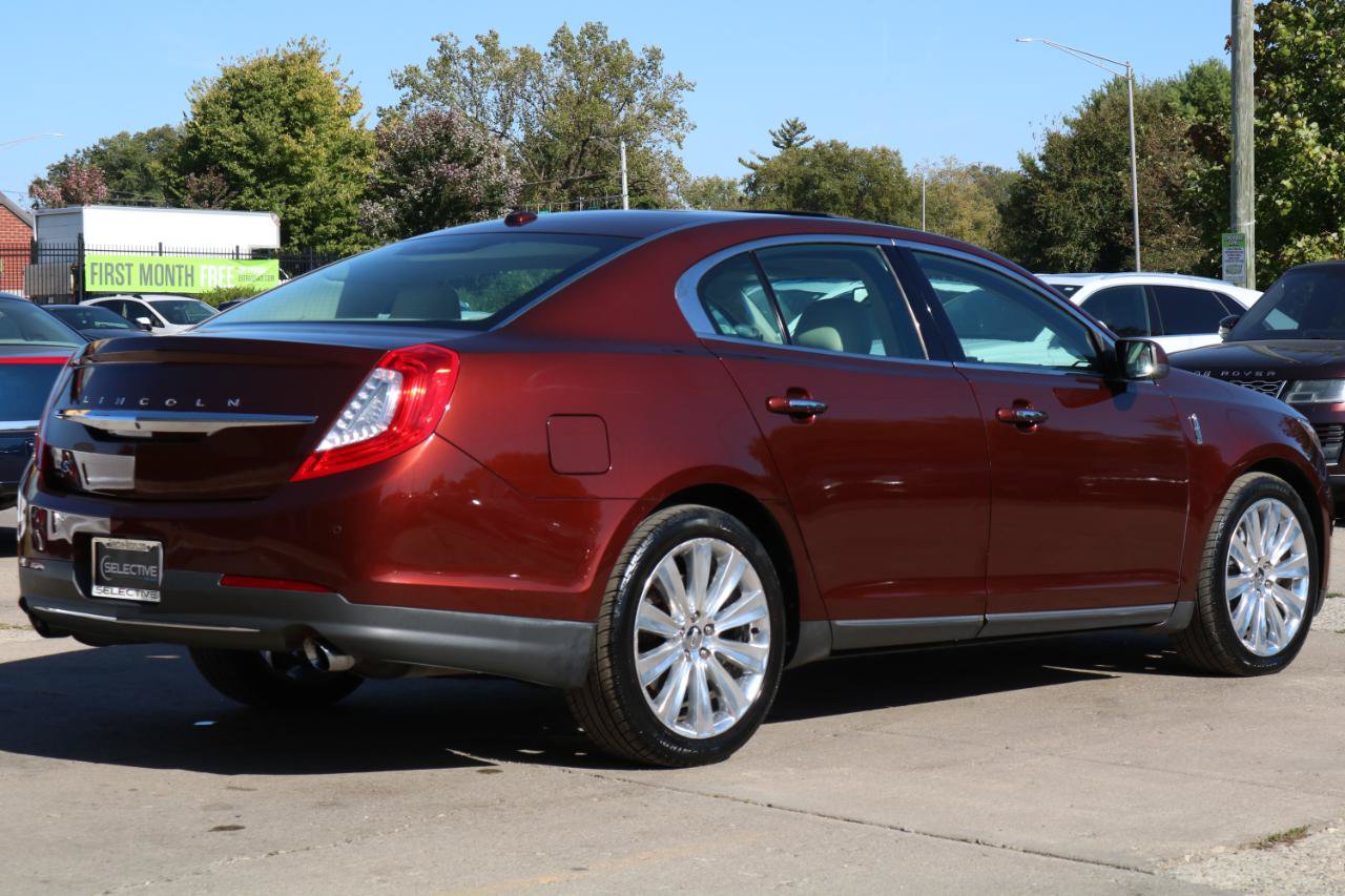 Used 2015 Lincoln MKS AWD w/ Equipment Group 201A image 8