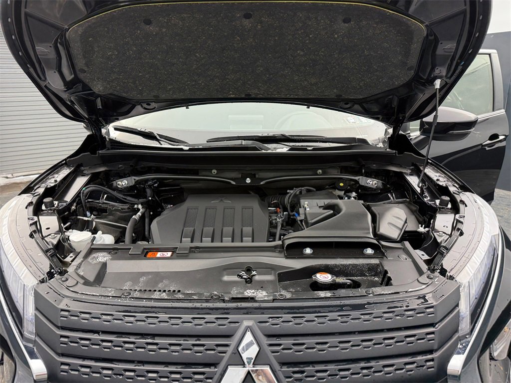 New 2026 Mitsubishi Eclipse Cross LE image 25