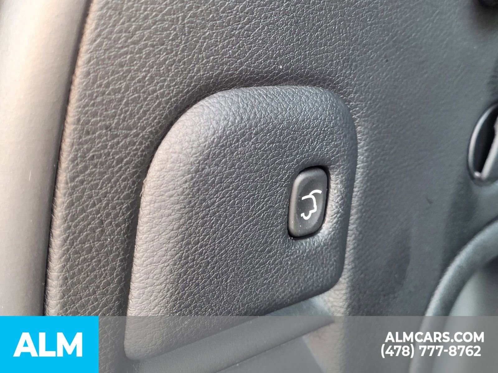 Used 2022 Jeep Grand Cherokee Limited image 12