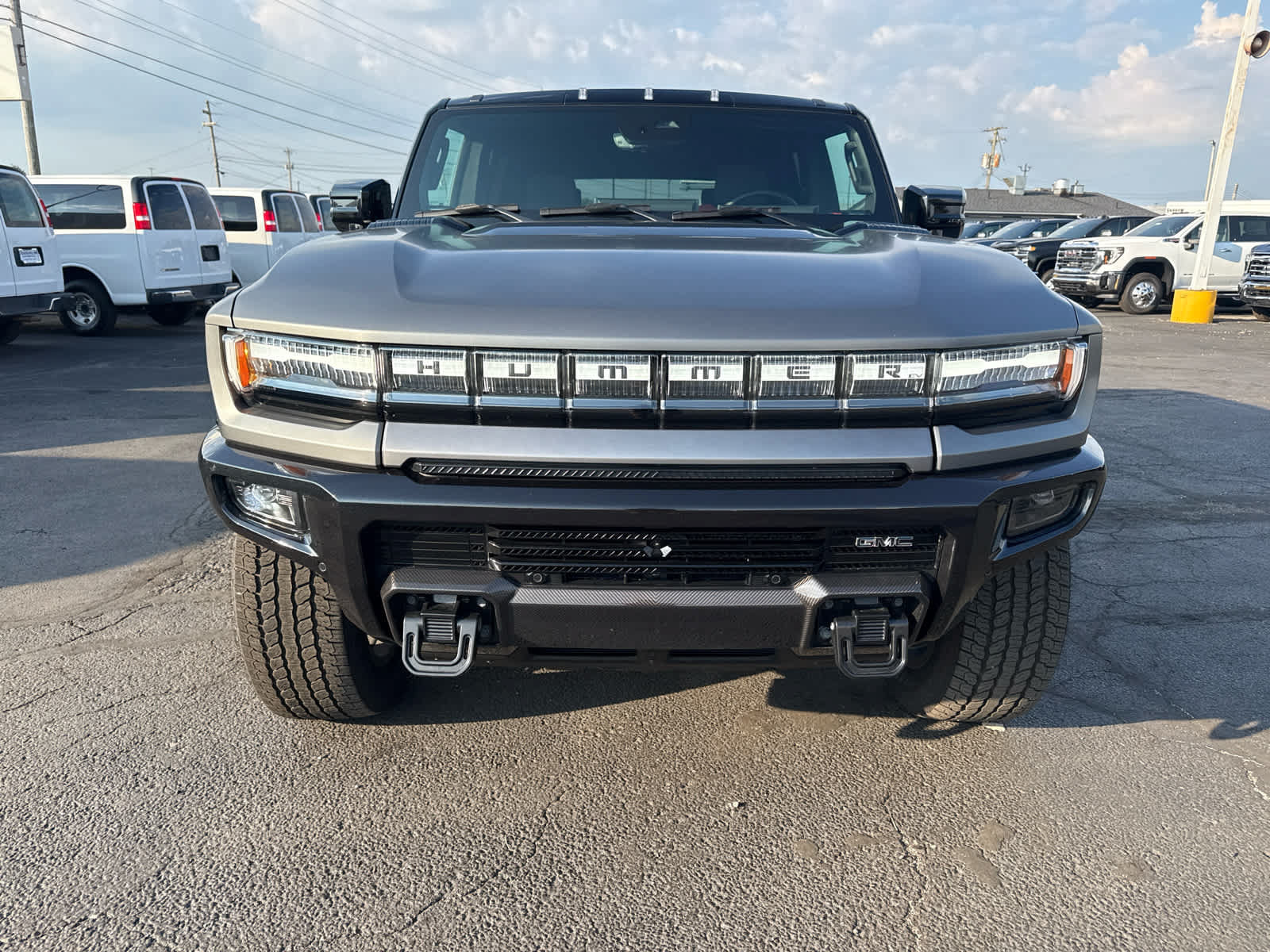 Certified 2026 GMC Hummer EV 3X AWD/4WD image 8