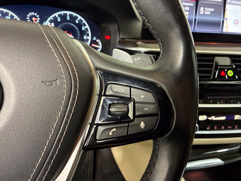 Used 2019 BMW 530i RWD image 17