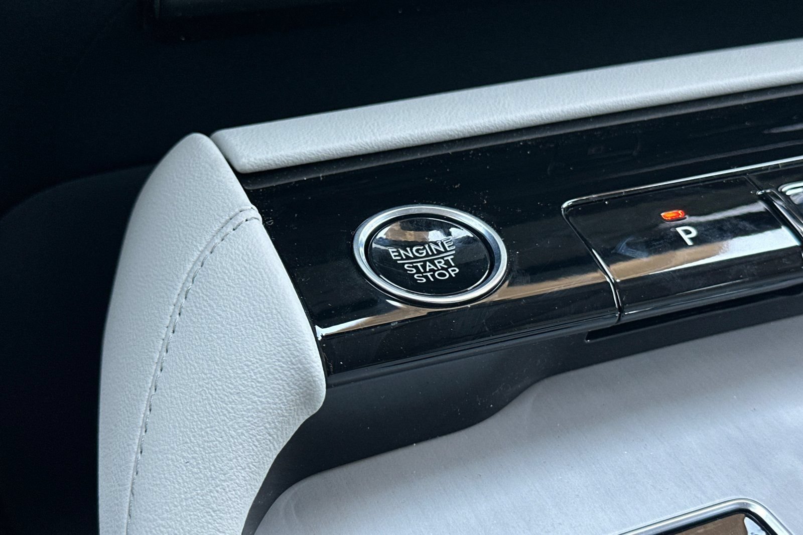 New 2026 Lincoln Navigator L Reserve AWD/4WD image 23