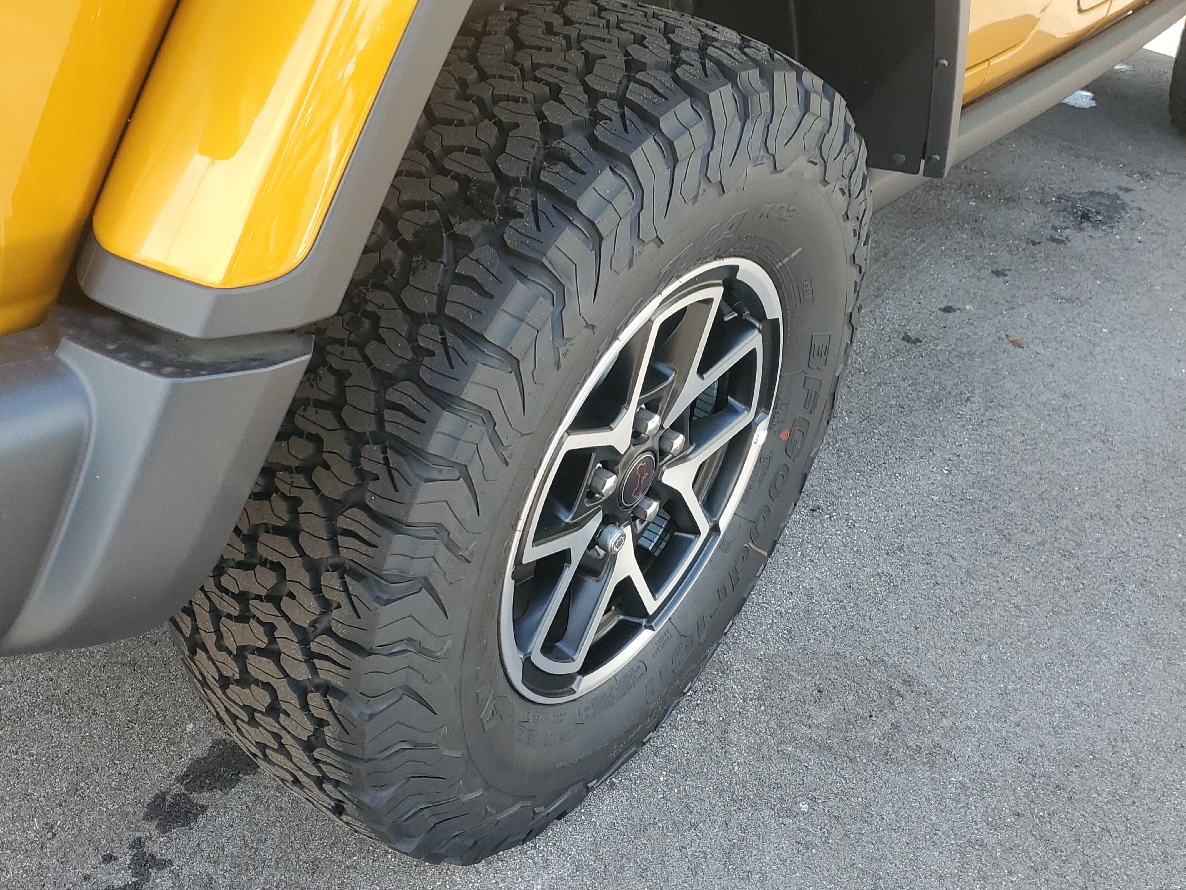 New 2026 Jeep Wrangler Unlimited Rubicon w/ Safety Group AWD/4WD image 6