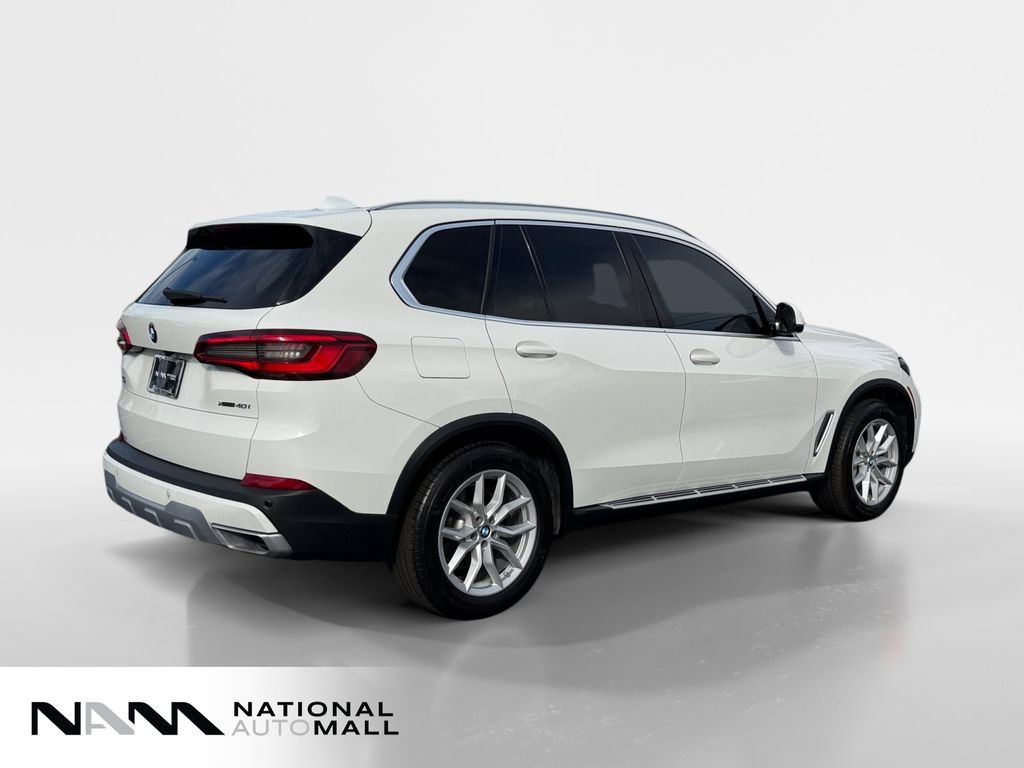 Used 2019 BMW X5 xDrive40i w/ Luxury Seating Package AWD/4WD image 5