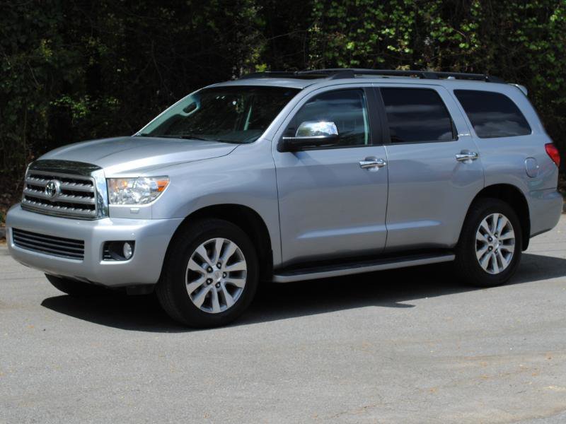 Used 2016 Toyota Sequoia Limited w/ Safety & Convenience Package AWD/4WD image 7