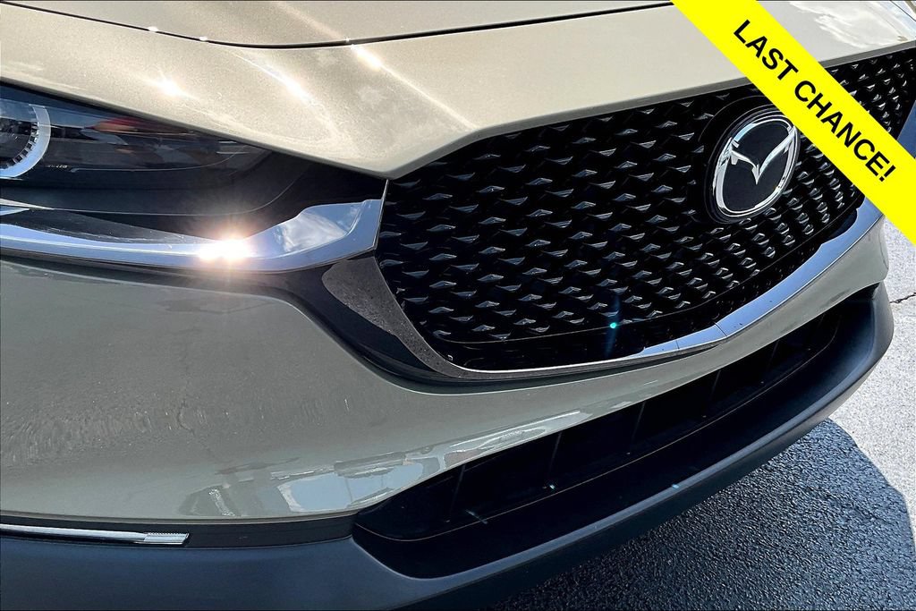 Certified 2025 MAZDA CX-30 Carbon AWD/4WD image 28
