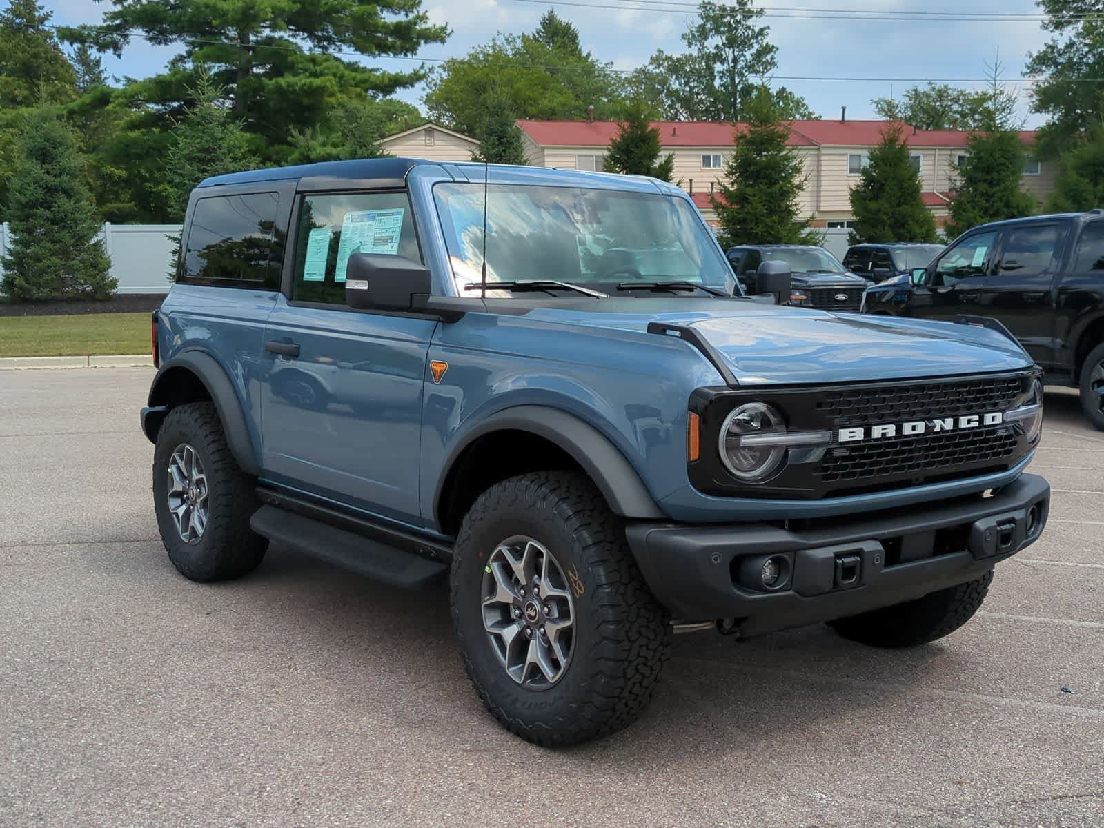 New 2025 Ford Bronco Badlands AWD/4WD video 2