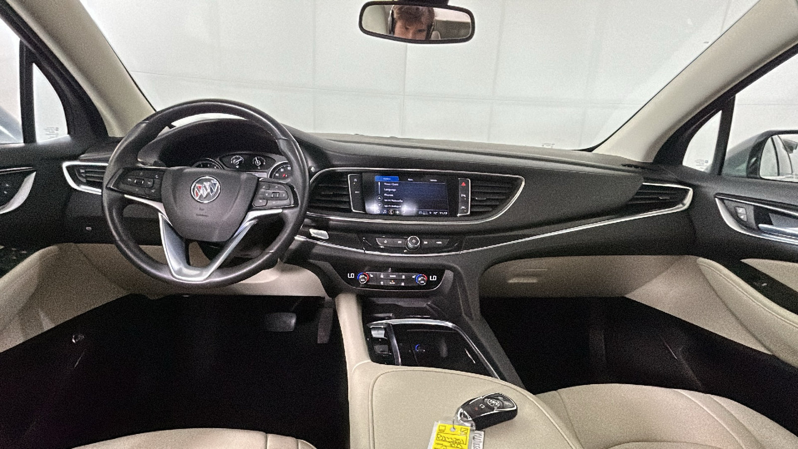 Used 2023 Buick Enclave Essence w/ Experience Buick Package AWD/4WD image 31
