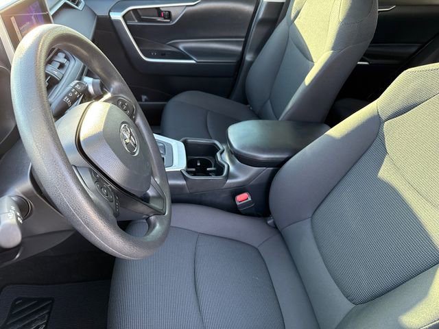 Used 2024 Toyota RAV4 LE image 19