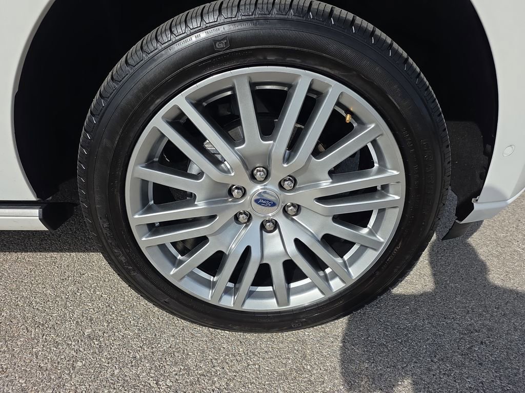 Used 2024 Ford Expedition Max Platinum image 14