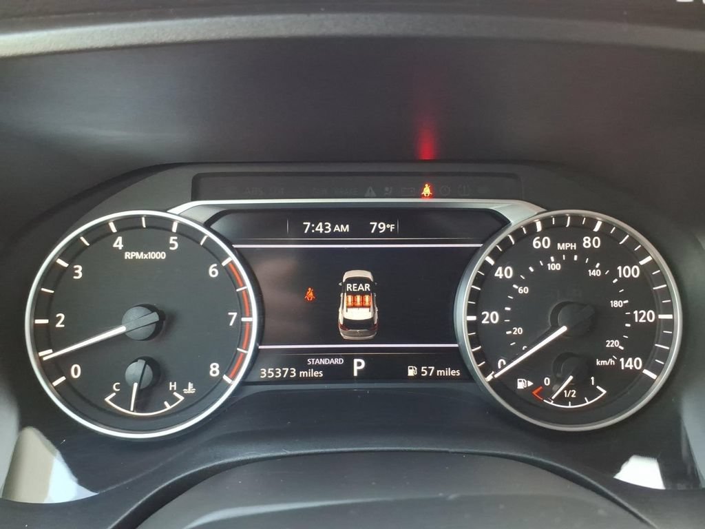 Used 2025 Nissan Rogue SV FWD image 23