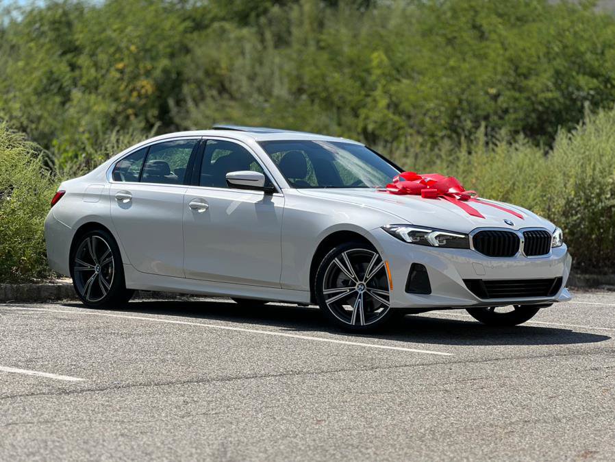 Used 2024 BMW 330i xDrive Sedan image 1