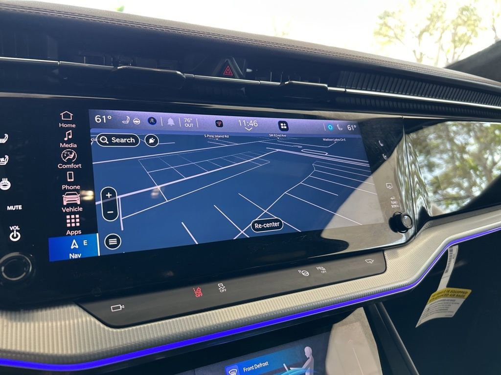 Used 2024 Jeep Wagoneer Launch Edition image 7