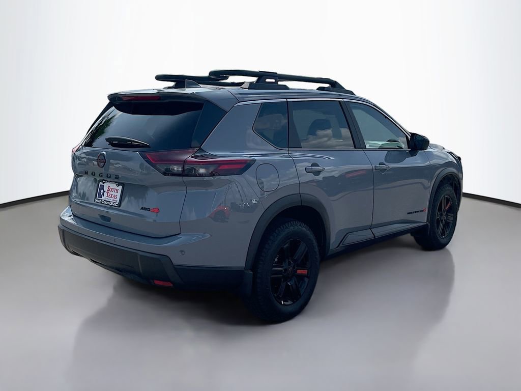 Used 2025 Nissan Rogue SV AWD/4WD image 7