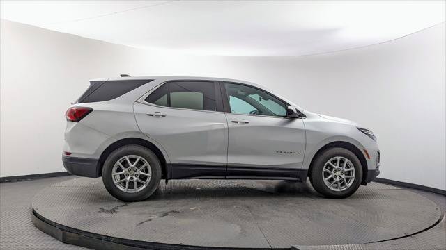 Used 2022 Chevrolet Equinox LT FWD image 9