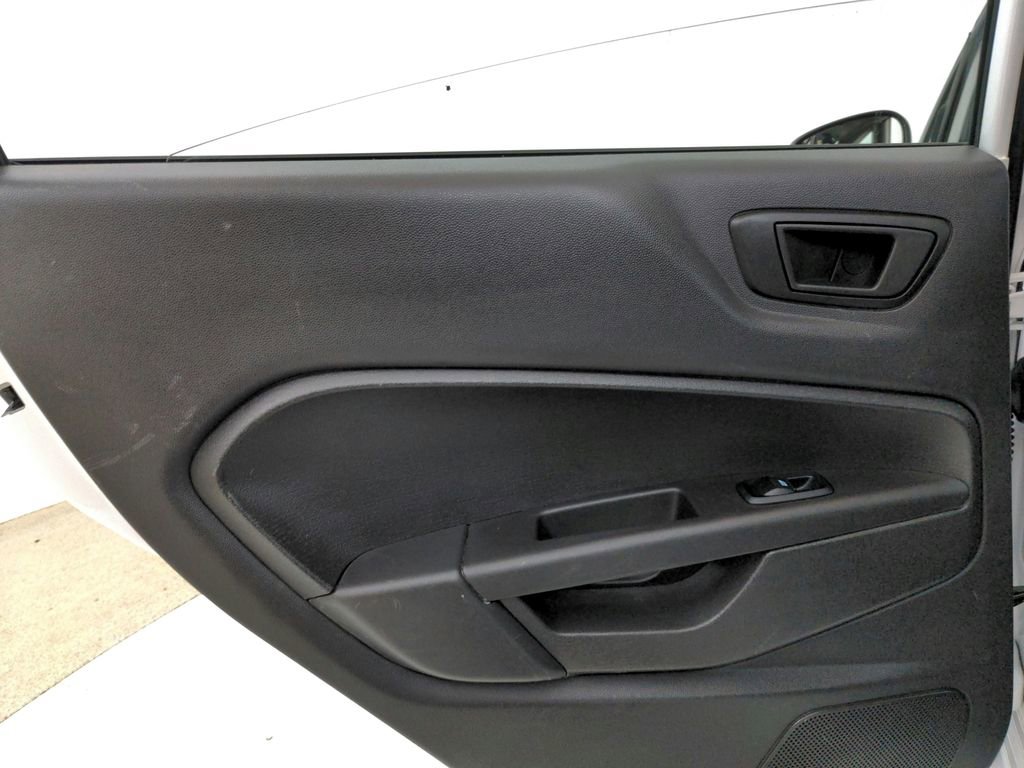 Used 2019 Ford Fiesta SE w/ Equipment Group 201A FWD image 23