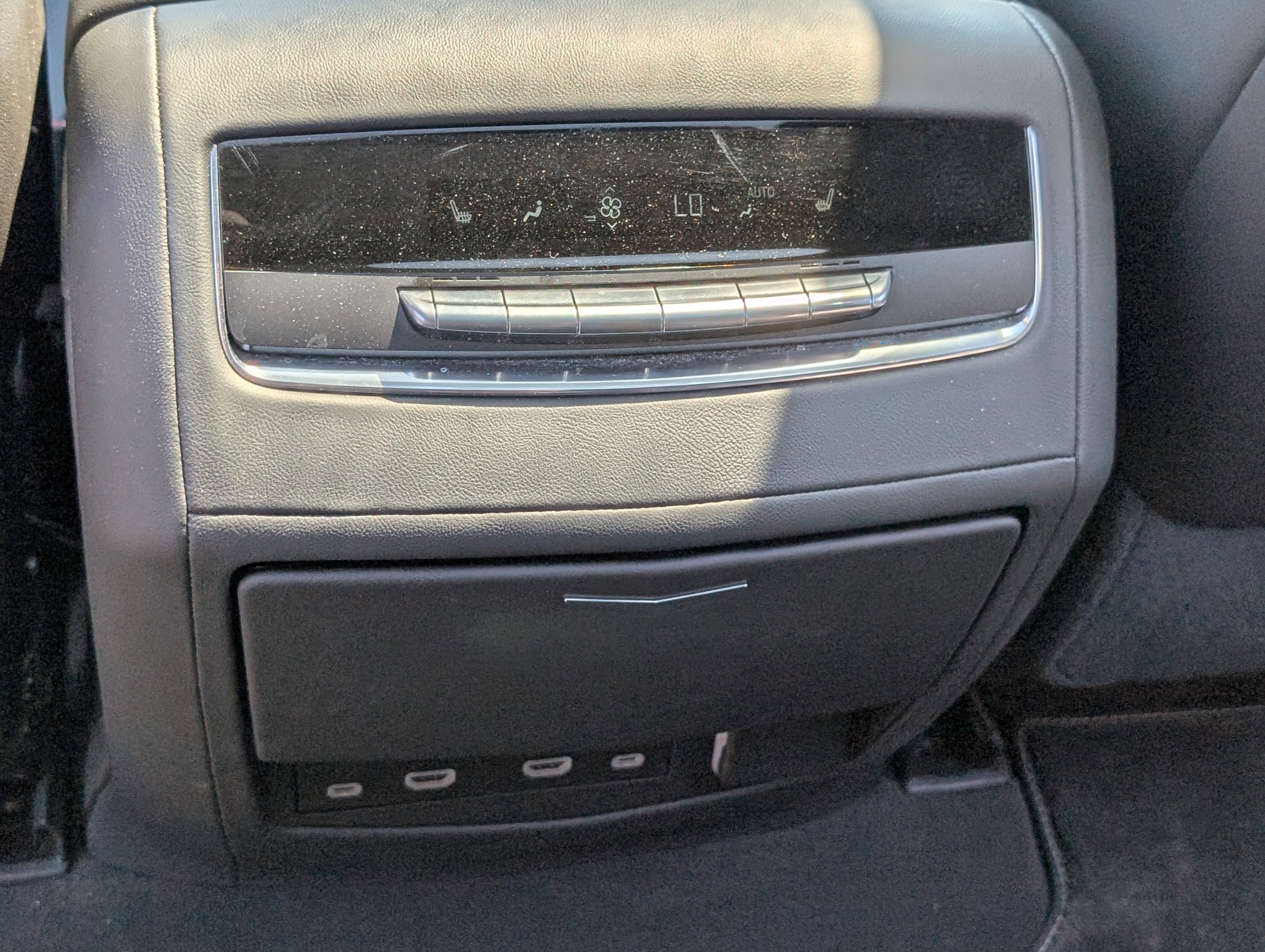 Used 2021 Cadillac Escalade Sport w/ Driver Assist Tech Package AWD/4WD image 17